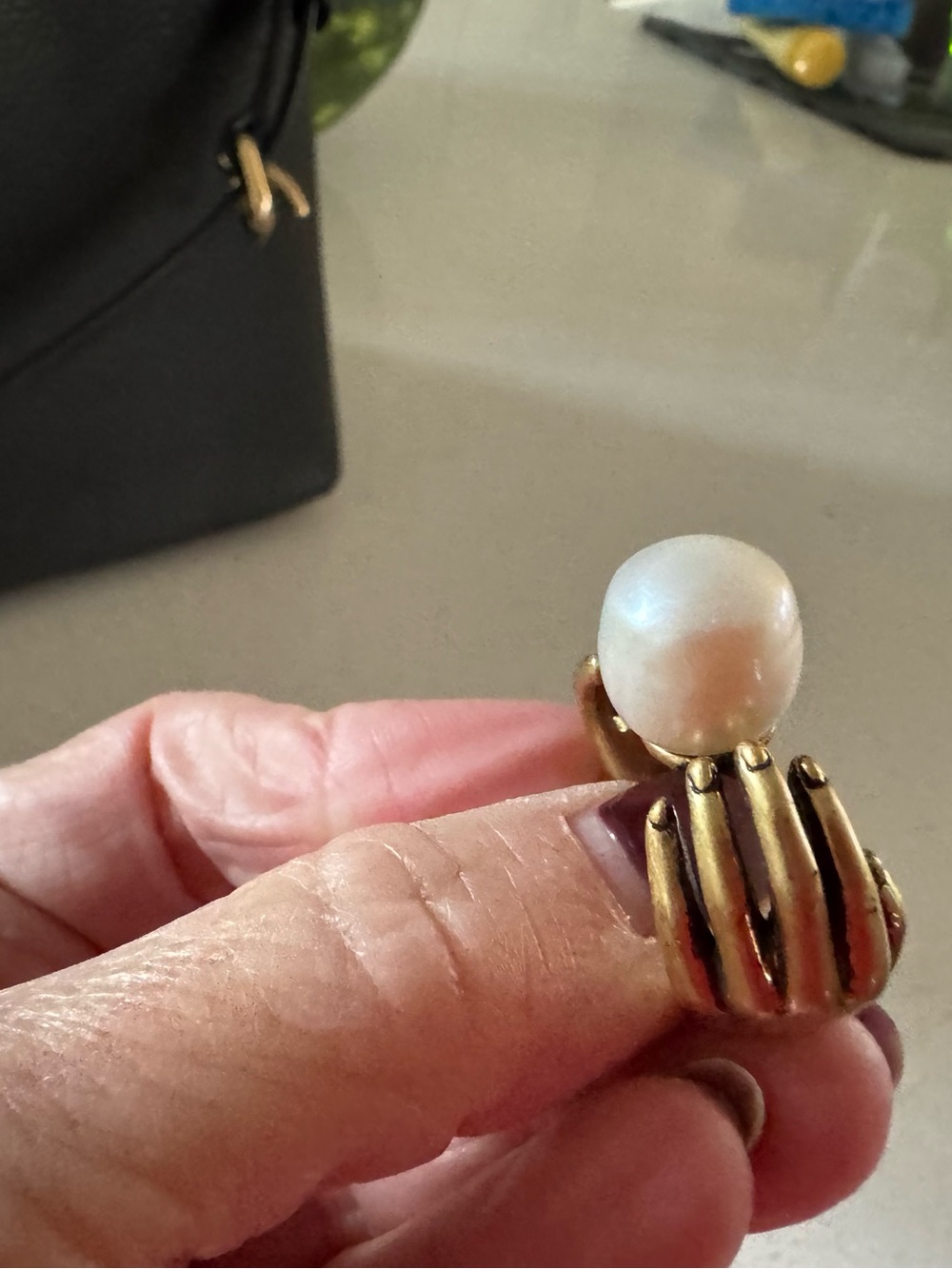 Gold-Tone Pearl Ring - Classic White Pearl